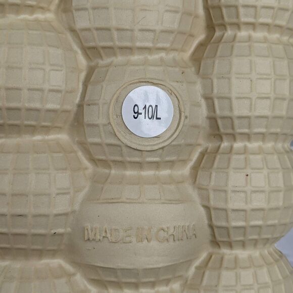 Bubble Slides Massage Slippers - Size L (9-10) - Picture 8 of 11